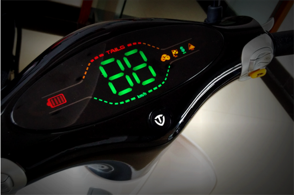 專業(yè)生產(chǎn)PVC護(hù)套、銅排、鋁排、新能源電池銅/鋁軟連接-人禾電子