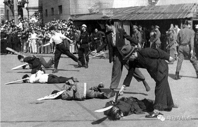 專業(yè)生產(chǎn)PVC護(hù)套、銅排、鋁排、新能源電池銅/鋁軟連接-人禾電子